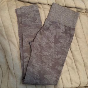 Gymshark Camo Seamless Leggings Purple